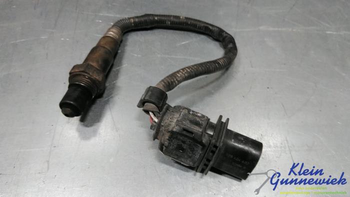 Lambda Sonde van een Mercedes Viano 2009