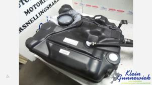 Gebruikte Brandstoftank Volvo V40 Prijs € 75,00 Margeregeling aangeboden door Klein Gunnewiek Autodemontage & Motorentechniek