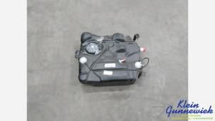 Gebruikte Tank Ford Focus Prijs € 65,00 Margeregeling aangeboden door Klein Gunnewiek Autodemontage & Motorentechniek