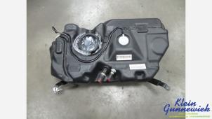 Gebruikte Brandstoftank Ford B-Max Prijs € 85,00 Margeregeling aangeboden door Klein Gunnewiek Autodemontage & Motorentechniek