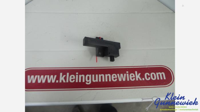 Gebruikte Computer Diversen Audi A8 Prijs € 17,00 Margeregeling aangeboden door Klein Gunnewiek Autodemontage & Motorentechniek