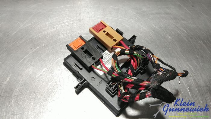 Gebruikte Computer Diversen Audi A6 Prijs € 15,00 Margeregeling aangeboden door Klein Gunnewiek Autodemontage & Motorentechniek