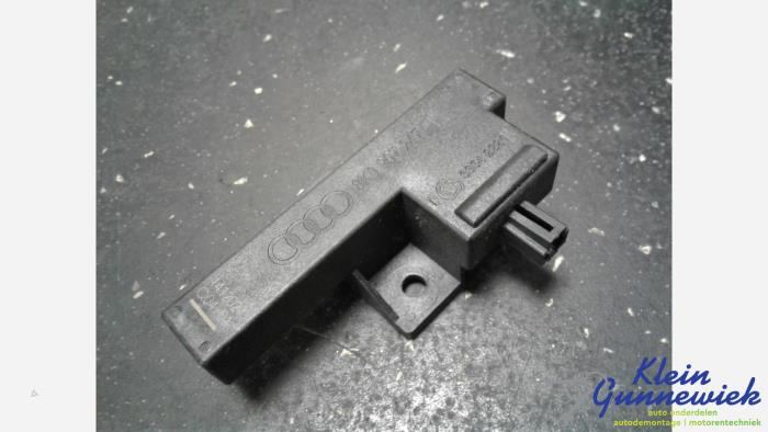 Gebruikte Computer Diversen Audi A6 Prijs € 17,00 Margeregeling aangeboden door Klein Gunnewiek Autodemontage & Motorentechniek