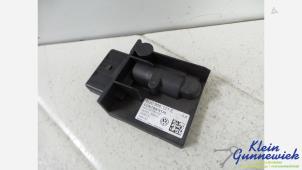 Gebruikte Computer Diversen Volkswagen Golf Prijs € 25,00 Margeregeling aangeboden door Klein Gunnewiek Autodemontage & Motorentechniek