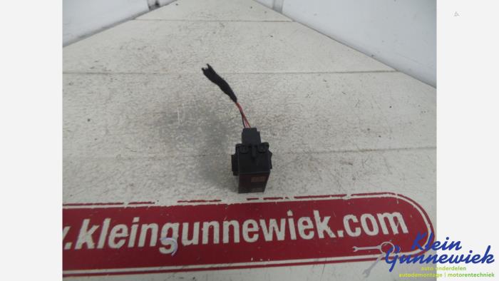 Gebruikte Computer Diversen Audi A6 Prijs € 20,00 Margeregeling aangeboden door Klein Gunnewiek Autodemontage & Motorentechniek