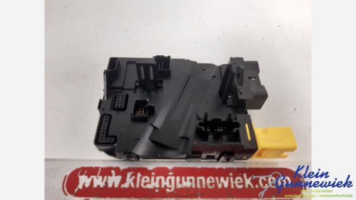 Gebruikte Computer Diversen Volkswagen Golf Plus Prijs € 40,00 Margeregeling aangeboden door Klein Gunnewiek Autodemontage & Motorentechniek