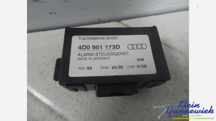 Gebruikte Computer Diversen Audi A8 Prijs € 17,00 Margeregeling aangeboden door Klein Gunnewiek Autodemontage & Motorentechniek