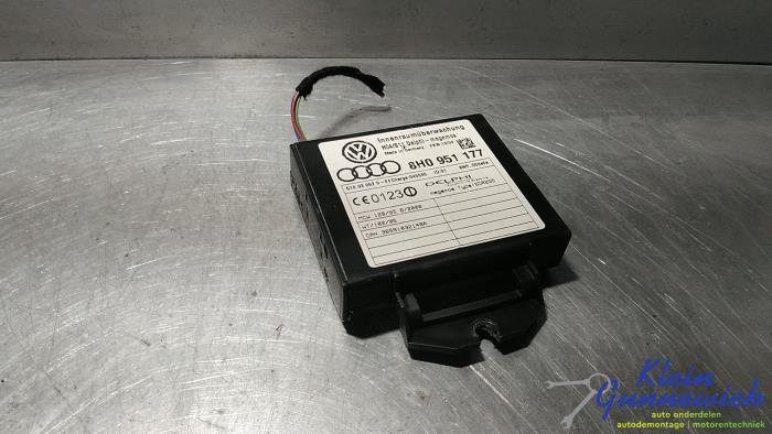 Gebruikte Computer Diversen Audi A4 Prijs € 24,00 Margeregeling aangeboden door Klein Gunnewiek Autodemontage & Motorentechniek