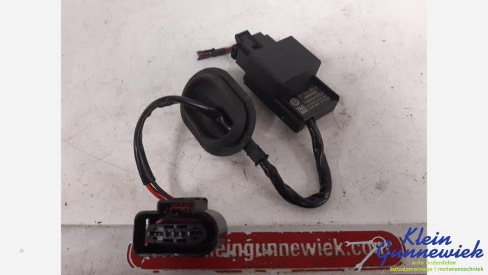 Gebruikte Computer Diversen Skoda Fabia Prijs € 41,00 Margeregeling aangeboden door Klein Gunnewiek Autodemontage & Motorentechniek