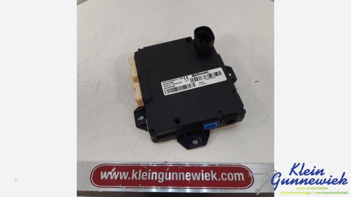 Gebruikte Computer Diversen Renault Master Prijs € 76,00 Margeregeling aangeboden door Klein Gunnewiek Autodemontage & Motorentechniek