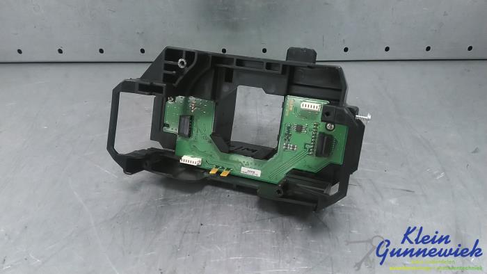 Gebruikte Computer Diversen Volvo V70 Prijs € 18,00 Margeregeling aangeboden door Klein Gunnewiek Autodemontage & Motorentechniek