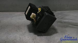 Gebruikte Zekeringkast Opel Agila Prijs € 20,00 Margeregeling aangeboden door Klein Gunnewiek Autodemontage & Motorentechniek