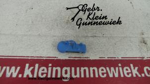Gebruikte Sensor Bandenspanning Opel Adam Prijs € 25,00 Margeregeling aangeboden door Gebr.Klein Gunnewiek Ho.BV