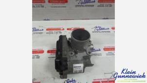 Gebruikte Gasklephuis Opel Vivaro Prijs € 55,00 Margeregeling aangeboden door Klein Gunnewiek Autodemontage & Motorentechniek