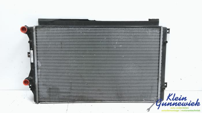 Gebruikte Radiateur Volkswagen Golf Plus Prijs € 40,00 Margeregeling aangeboden door Klein Gunnewiek Autodemontage & Motorentechniek