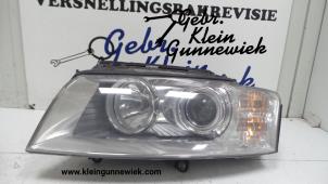 Gebruikte Koplamp links Audi S8 Prijs € 125,00 Margeregeling aangeboden door Gebr.Klein Gunnewiek Ho.BV