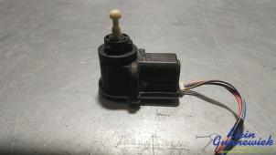 Gebruikte Motor Koplamp Ford Transit Prijs € 25,00 Margeregeling aangeboden door Klein Gunnewiek Autodemontage & Motorentechniek