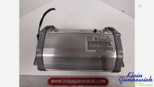 Gebruikte Airbag rechts (Dashboard) BMW 1-Serie Prijs € 85,00 Margeregeling aangeboden door Klein Gunnewiek Autodemontage & Motorentechniek