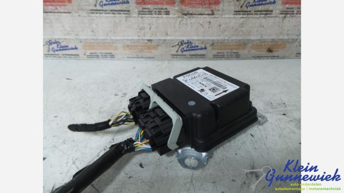 Gebruikte Airbag Module Ford Focus Prijs € 40,00 Margeregeling aangeboden door Klein Gunnewiek Autodemontage & Motorentechniek