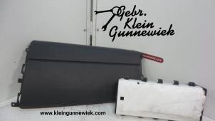 Gebruikte Airbag rechts (Dashboard) Volkswagen Crafter Prijs € 150,00 Margeregeling aangeboden door Gebr.Klein Gunnewiek Ho.BV
