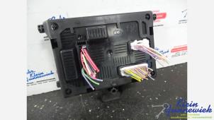 Gebruikte Module Bodycontrol Renault Clio Prijs € 30,00 Margeregeling aangeboden door Klein Gunnewiek Autodemontage & Motorentechniek
