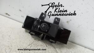Gebruikte Camera voorzijde Skoda Superb Prijs € 75,00 Margeregeling aangeboden door Gebr.Klein Gunnewiek Ho.BV