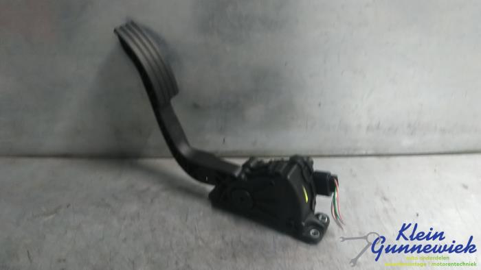Gebruikte Gaspedaalpositie Sensor Renault Twingo Prijs € 27,00 Margeregeling aangeboden door Klein Gunnewiek Autodemontage & Motorentechniek