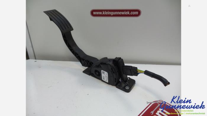 Gebruikte Sensor Gaspedaalpositie Volvo V40 Prijs € 35,00 Margeregeling aangeboden door Klein Gunnewiek Autodemontage & Motorentechniek