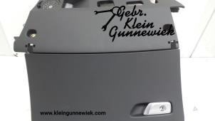 Gebruikte Handschoenenkastje Audi TT Prijs € 65,00 Margeregeling aangeboden door Gebr.Klein Gunnewiek Ho.BV