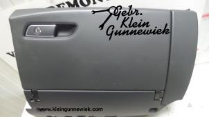 Gebruikte Dashboardkastje Audi A8 Prijs € 65,00 Margeregeling aangeboden door Gebr.Klein Gunnewiek Ho.BV