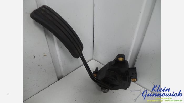 Gebruikte Gaspedaalpositie Sensor Mercedes Citan Prijs € 40,00 Margeregeling aangeboden door Klein Gunnewiek Autodemontage & Motorentechniek