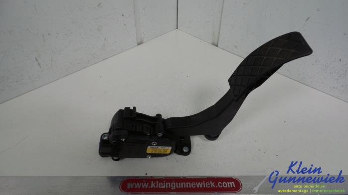 Gebruikte Gaspedaalpositie Sensor Volkswagen Polo Prijs € 29,00 Margeregeling aangeboden door Klein Gunnewiek Autodemontage & Motorentechniek