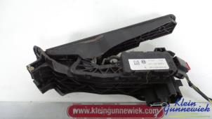 Gebruikte Gaspedaalpositie Sensor Volkswagen Passat Prijs € 30,00 Margeregeling aangeboden door Klein Gunnewiek Autodemontage & Motorentechniek