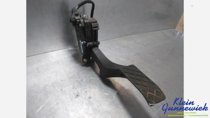 Gebruikte Gaspedaalpositie Sensor Volkswagen Transporter Prijs € 20,00 Margeregeling aangeboden door Klein Gunnewiek Autodemontage & Motorentechniek