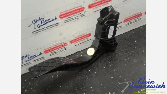 Gebruikte Sensor Gaspedaalpositie Audi A4 Prijs € 36,00 Margeregeling aangeboden door Klein Gunnewiek Autodemontage & Motorentechniek