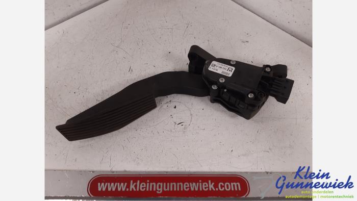 Gebruikte Sensor Gaspedaalpositie Opel Vectra Prijs € 40,00 Margeregeling aangeboden door Klein Gunnewiek Autodemontage & Motorentechniek
