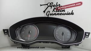 Gebruikte Instrumentenpaneel Audi A5 Prijs € 295,00 Margeregeling aangeboden door Gebr.Klein Gunnewiek Ho.BV