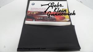 Gebruikte Instructie Boekje BMW 3-Serie Prijs € 15,00 Margeregeling aangeboden door Gebr.Klein Gunnewiek Ho.BV