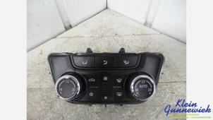 Gebruikte Chaufage Bedieningspaneel Opel Mokka Prijs € 35,00 Margeregeling aangeboden door Klein Gunnewiek Autodemontage & Motorentechniek