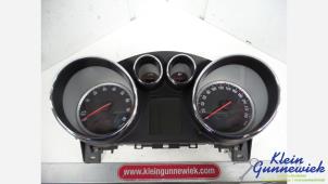 Gebruikte Cockpit Opel Astra Prijs € 95,00 Margeregeling aangeboden door Klein Gunnewiek Autodemontage & Motorentechniek