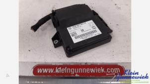 Gebruikte Handrem Module Volkswagen Passat Prijs € 75,00 Margeregeling aangeboden door Klein Gunnewiek Autodemontage & Motorentechniek