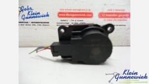 Gebruikte Kachelklep Motor Opel Zafira Prijs € 25,00 Margeregeling aangeboden door Klein Gunnewiek Autodemontage & Motorentechniek