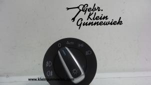 Gebruikte Licht Schakelaar Volkswagen Sharan Prijs € 25,00 Margeregeling aangeboden door Gebr.Klein Gunnewiek Ho.BV