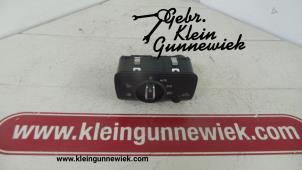 Gebruikte Licht Schakelaar Audi A3 Prijs € 40,00 Margeregeling aangeboden door Gebr.Klein Gunnewiek Ho.BV