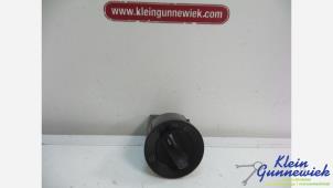 Gebruikte Licht Schakelaar Volkswagen Polo Prijs € 15,00 Margeregeling aangeboden door Klein Gunnewiek Autodemontage & Motorentechniek