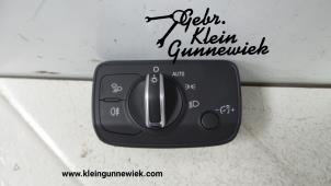 Gebruikte Licht Schakelaar Audi TT Prijs € 40,00 Margeregeling aangeboden door Gebr.Klein Gunnewiek Ho.BV