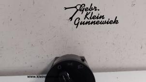Gebruikte Licht Schakelaar Volkswagen Polo Prijs € 25,00 Margeregeling aangeboden door Gebr.Klein Gunnewiek Ho.BV