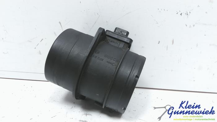 Gebruikte Luchthoeveelheidsmeter Volkswagen Golf Prijs € 15,00 Margeregeling aangeboden door Klein Gunnewiek Autodemontage & Motorentechniek