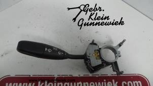 Gebruikte Richtingaanwijzer Schakelaar Volkswagen Crafter Prijs € 35,00 Margeregeling aangeboden door Gebr.Klein Gunnewiek Ho.BV