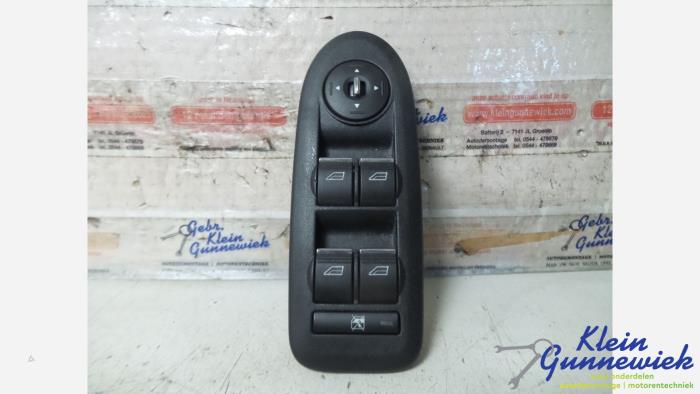 Combischakelaar ramen van een Ford C-Max 2010